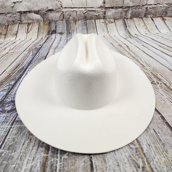 Lack Of Color | Accessories | Lack Of Color Ridge Cowboy Hat In Ivory ...